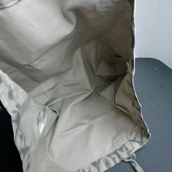 ALO Yoga Gray Tie-Dye Canvas Tote Bag NWT - Picture 6 of 7